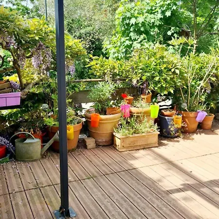 Pierre Et Riviere - Terrasse En نانت